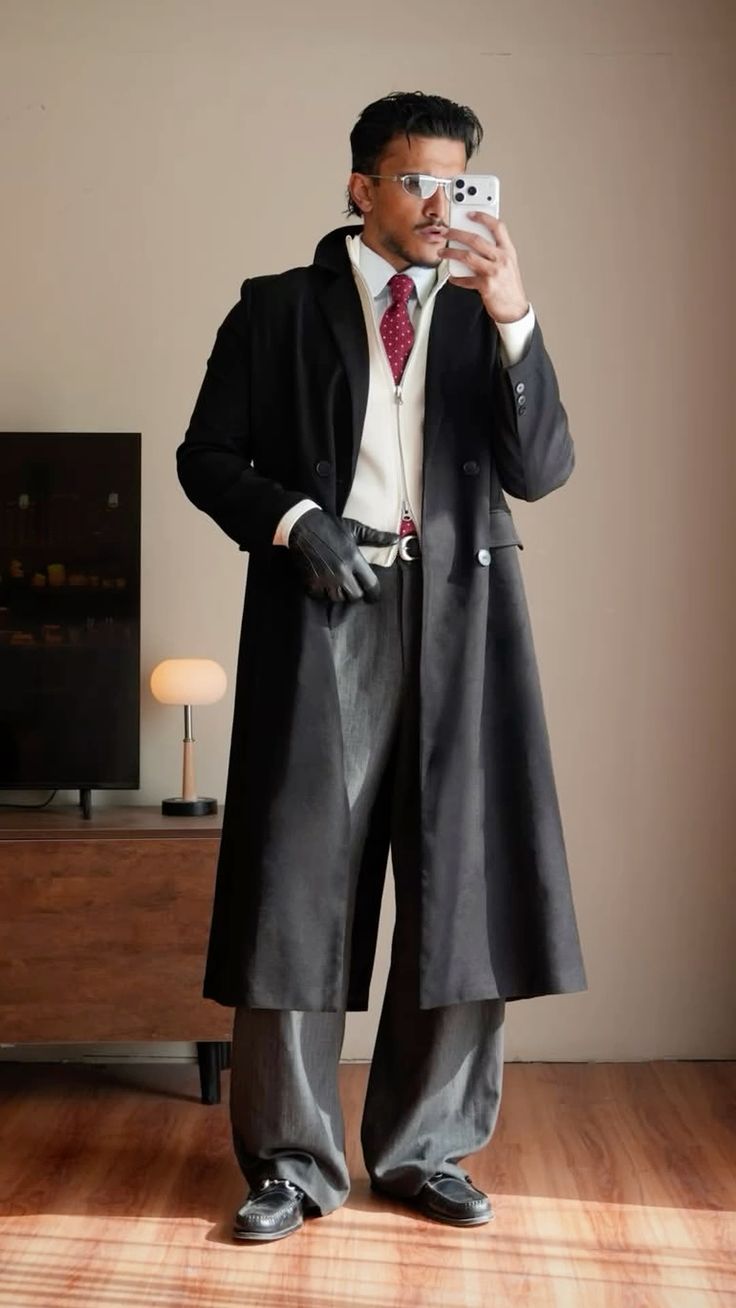 Timeless outfit: long overcoat over a cream knit